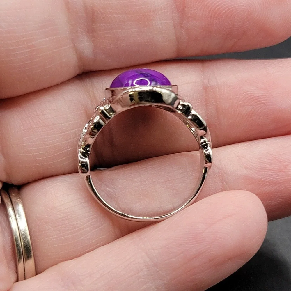 Boho-Chic Unisex Purple Ring - Retro Design Size 7